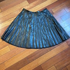 Black Calvin Klein pleated skirt - Sz 14
